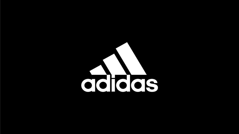 کفش‌های ورزشی آدیداس با تخفیف ویژه در فروشگاه‌های دبی