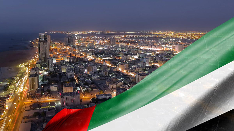 ساحل عجمان؛ شن سفید و آب‌های خلیج فارس