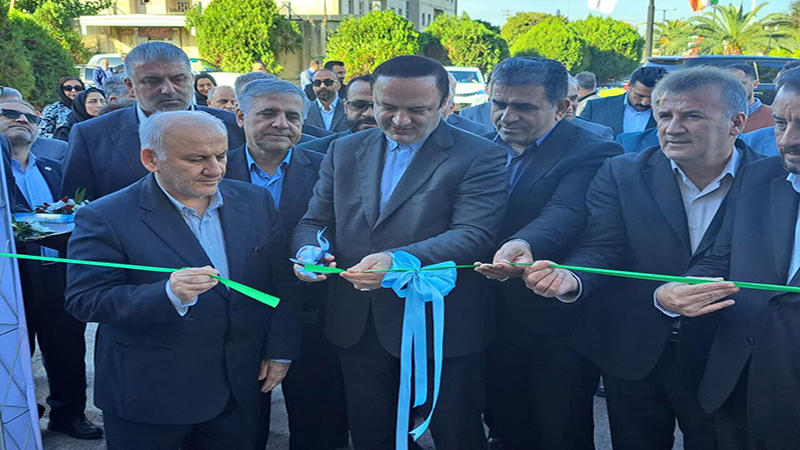 افتتاح ساختمان مرکزی منطقه آزاد مازندران با حضور مسئولان دولتی در ساری