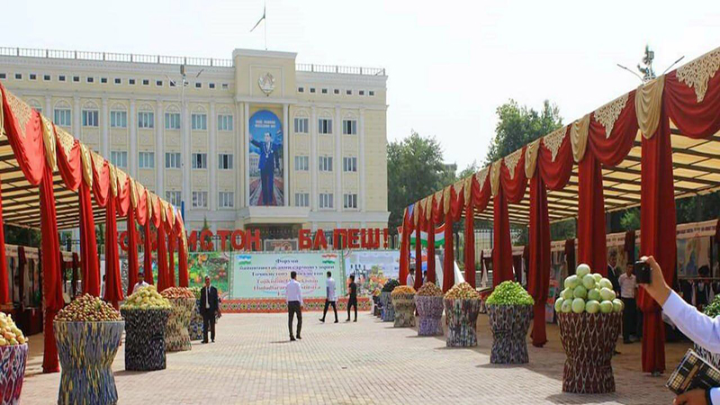 نمایندگان ایران در همایش سرمایه‌گذاری ختلان اینوست ۲۰۲۵ تاجیکستان در کنار هیأت‌های بین‌المللی