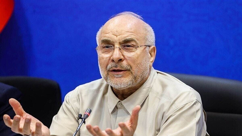 تصویر سخنرانی قالیباف در مشهد درباره آسیای بیدار و نظم نوین جهانی