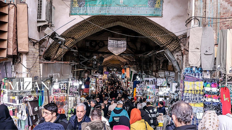 بازار تهران، پاساژ علاءالدین، پاساژ چهارسو، آرامش مراکز تجاری و فعالیت کسبه+نجم امارات