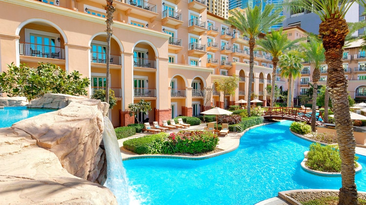 استخر لاکچری+نجم امارات