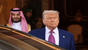 افزایش تنش نظامی میان آمریکا و ایران در خلیج فارس و نگرانی کشورهای عربی از حمله احتمالی و بی‌ثباتی منطقه‌ای+نجم امارات