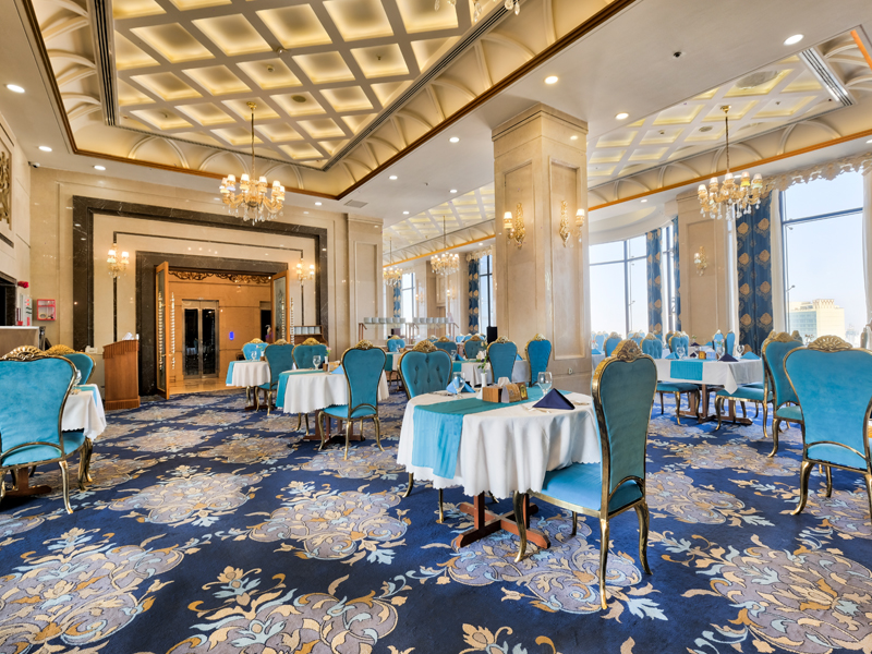 رستوران الماس ۲+نجم امارات