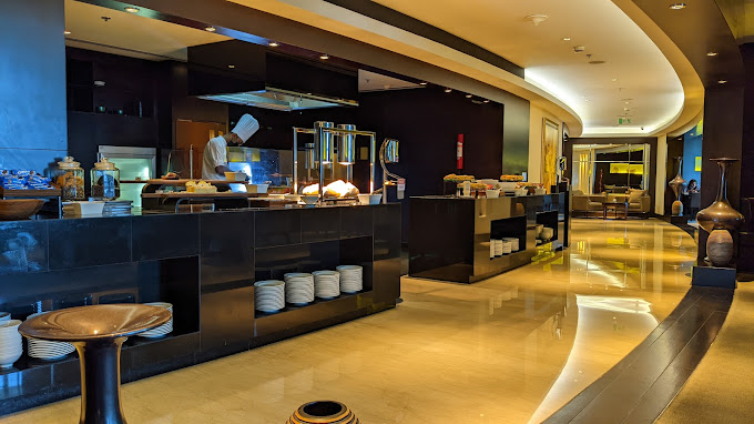 رستوران هال JW Marriott Marquis Hotel Dubai+نجم امارات