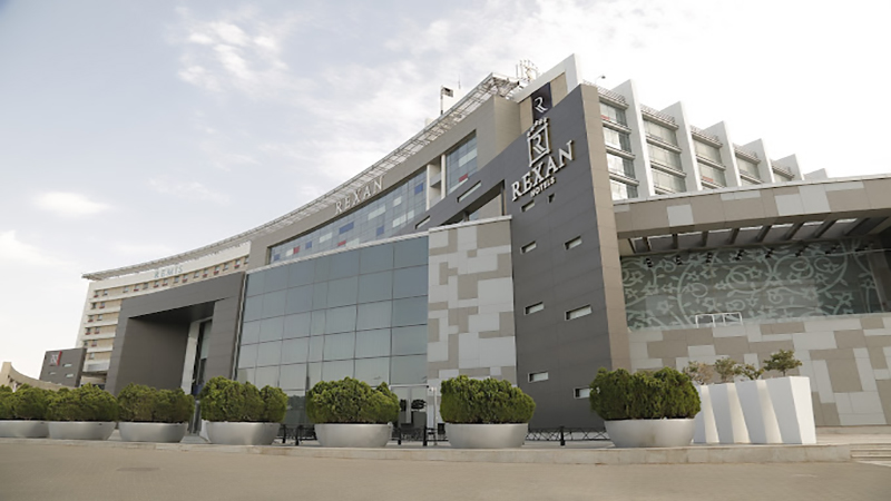 هتل رکسان فرودگاه امام خمینی – نمای بیرونی و اتاق‌های لوکس Roxan Hotel IKA Tehran